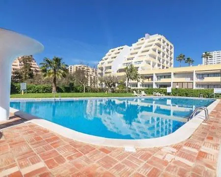 Apartment Amazing Pool And Sun, Portimao